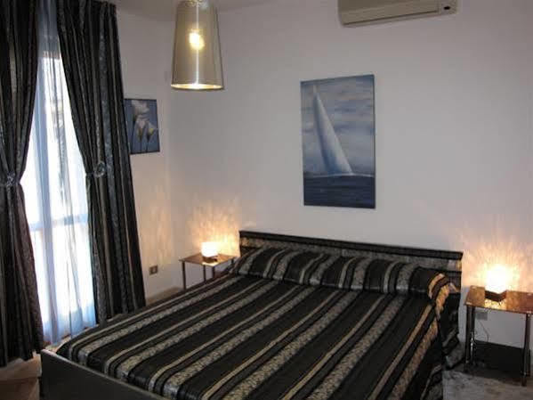 Magralu 2 B&B Alghero Eksteriør bilde